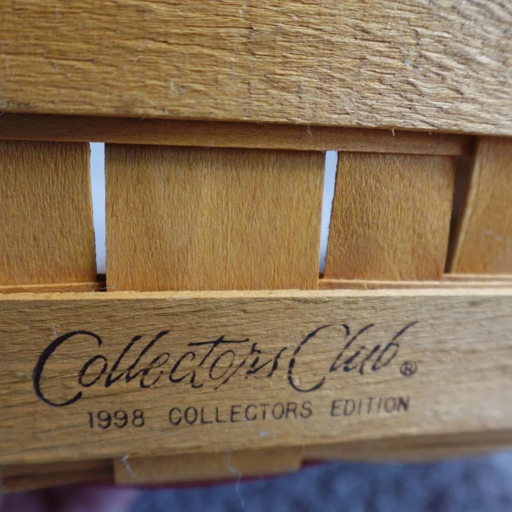 Longaberger 1998 Collectors Club 25th Anniversary Basket Handwoven Flag Design